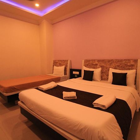 פונדיצ'רי Bouvana Residency מראה חיצוני תמונה