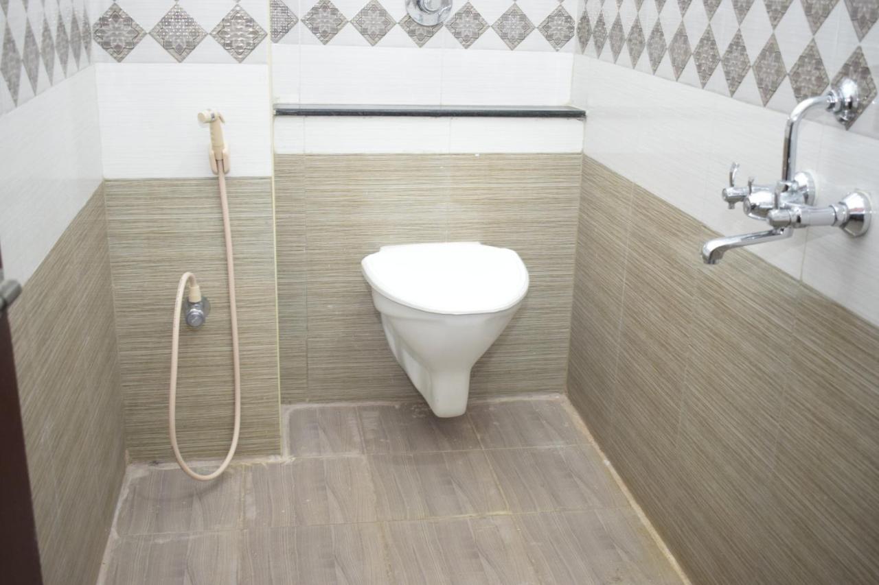 פונדיצ'רי Bouvana Residency מראה חיצוני תמונה