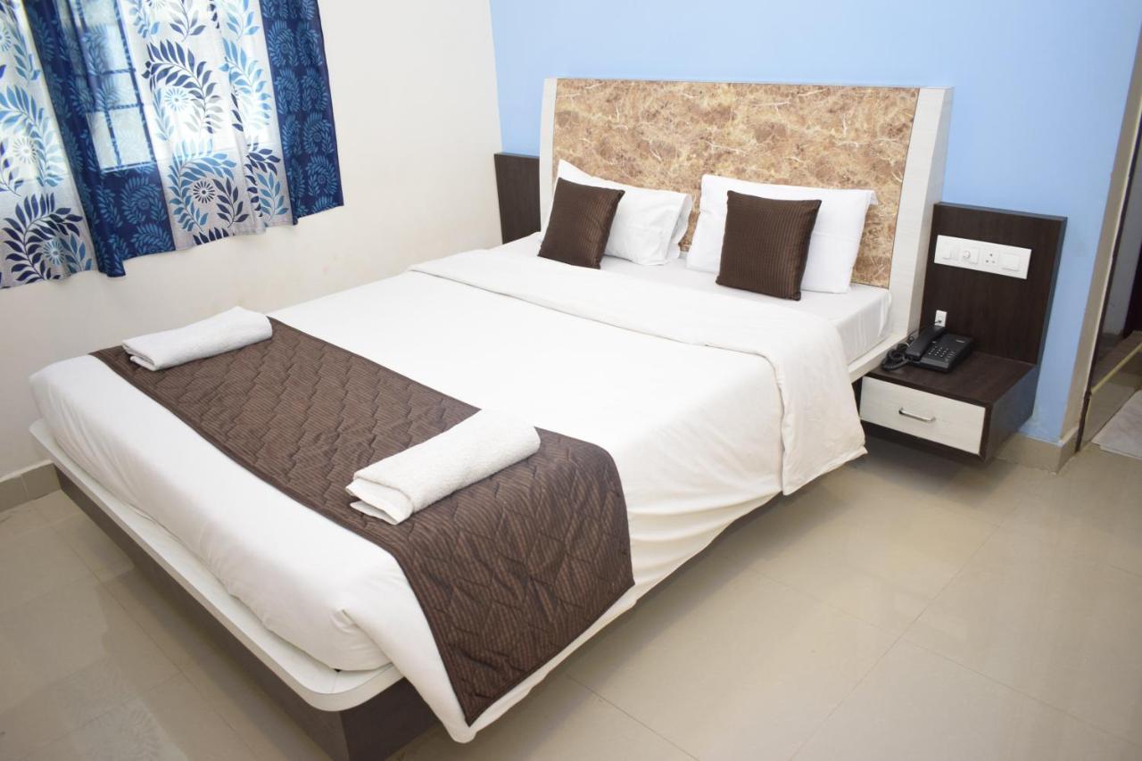 פונדיצ'רי Bouvana Residency מראה חיצוני תמונה